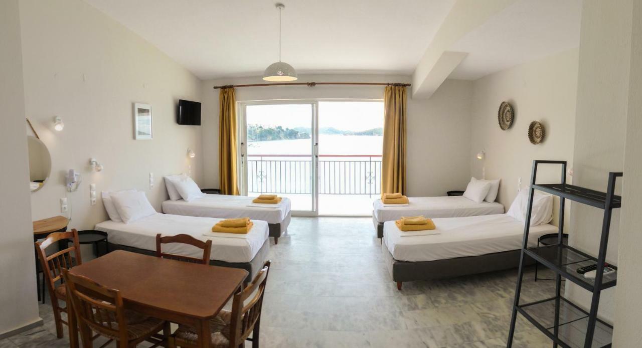 Aphrodite Skiathos Megali Ammos  Exterior photo
